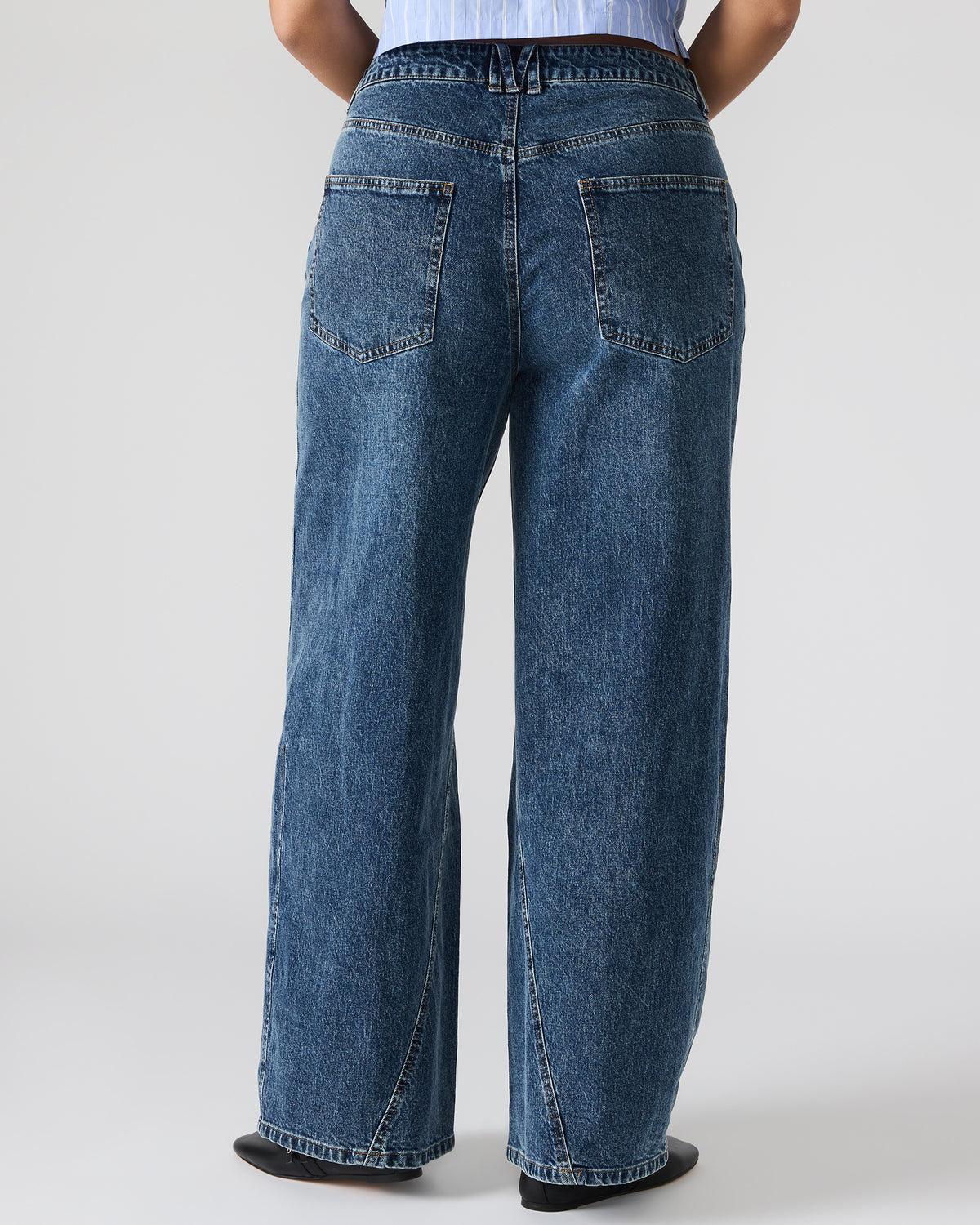 RORI Dark Navy Straight-Leg Denim Women's Bottoms | Steve Madden
