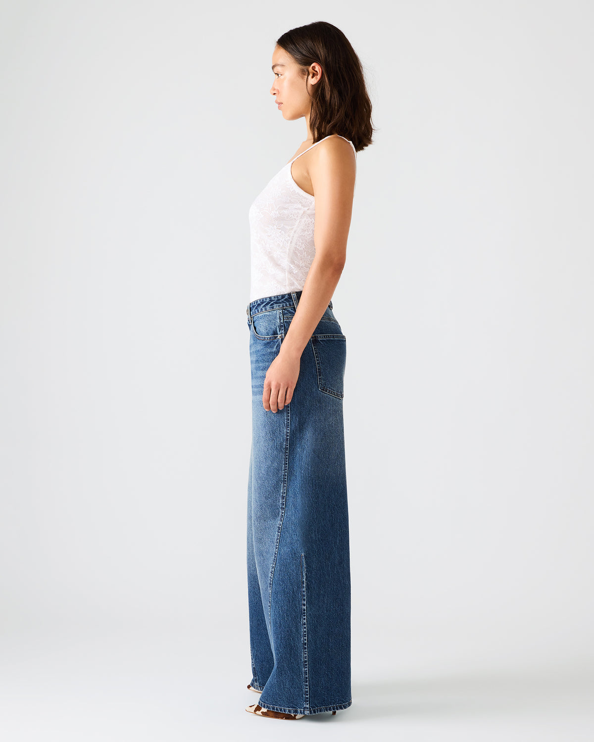 RORI Dark Navy Straight-Leg Denim Women's Bottoms | Steve Madden