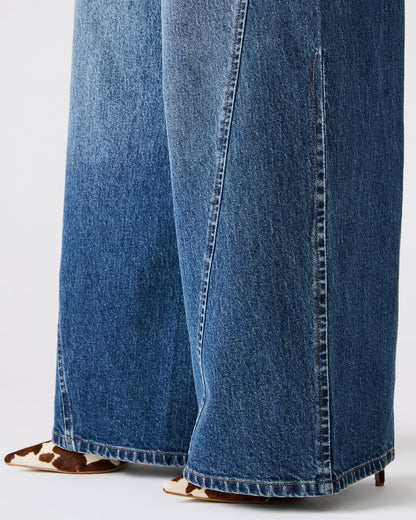 RORI Dark Navy Straight-Leg Denim Women's Bottoms | Steve Madden
