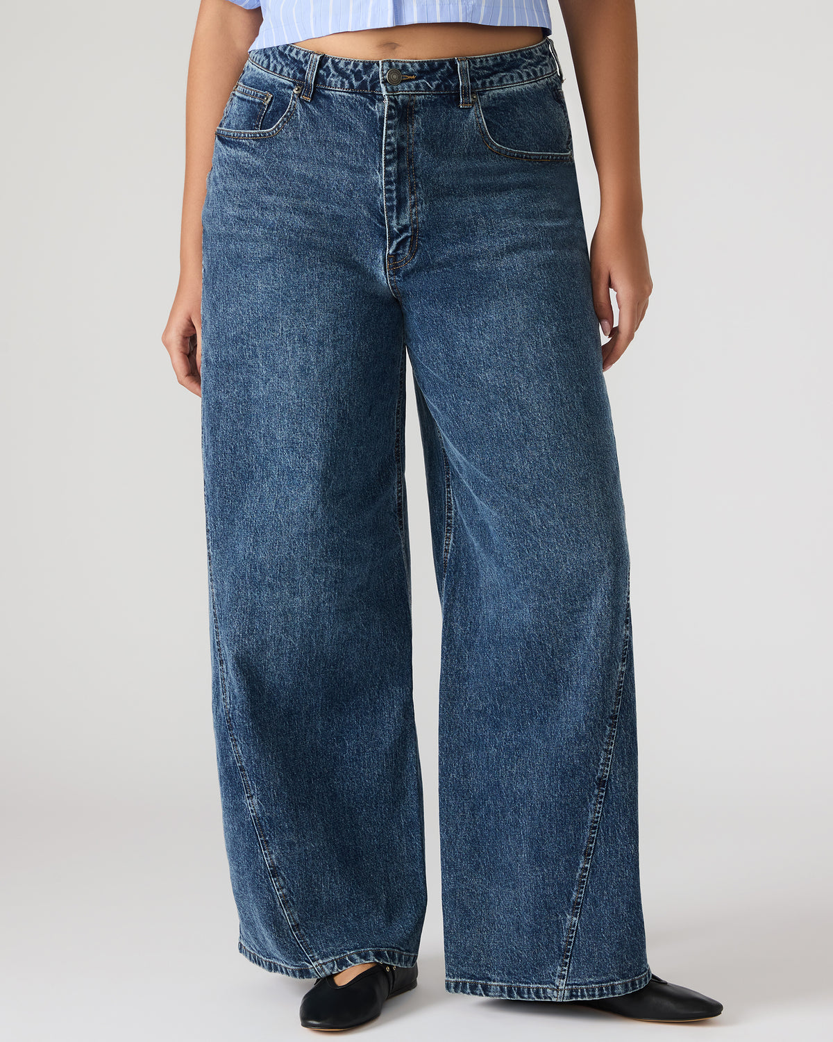 RORI Dark Navy Straight-Leg Denim Women's Bottoms | Steve Madden