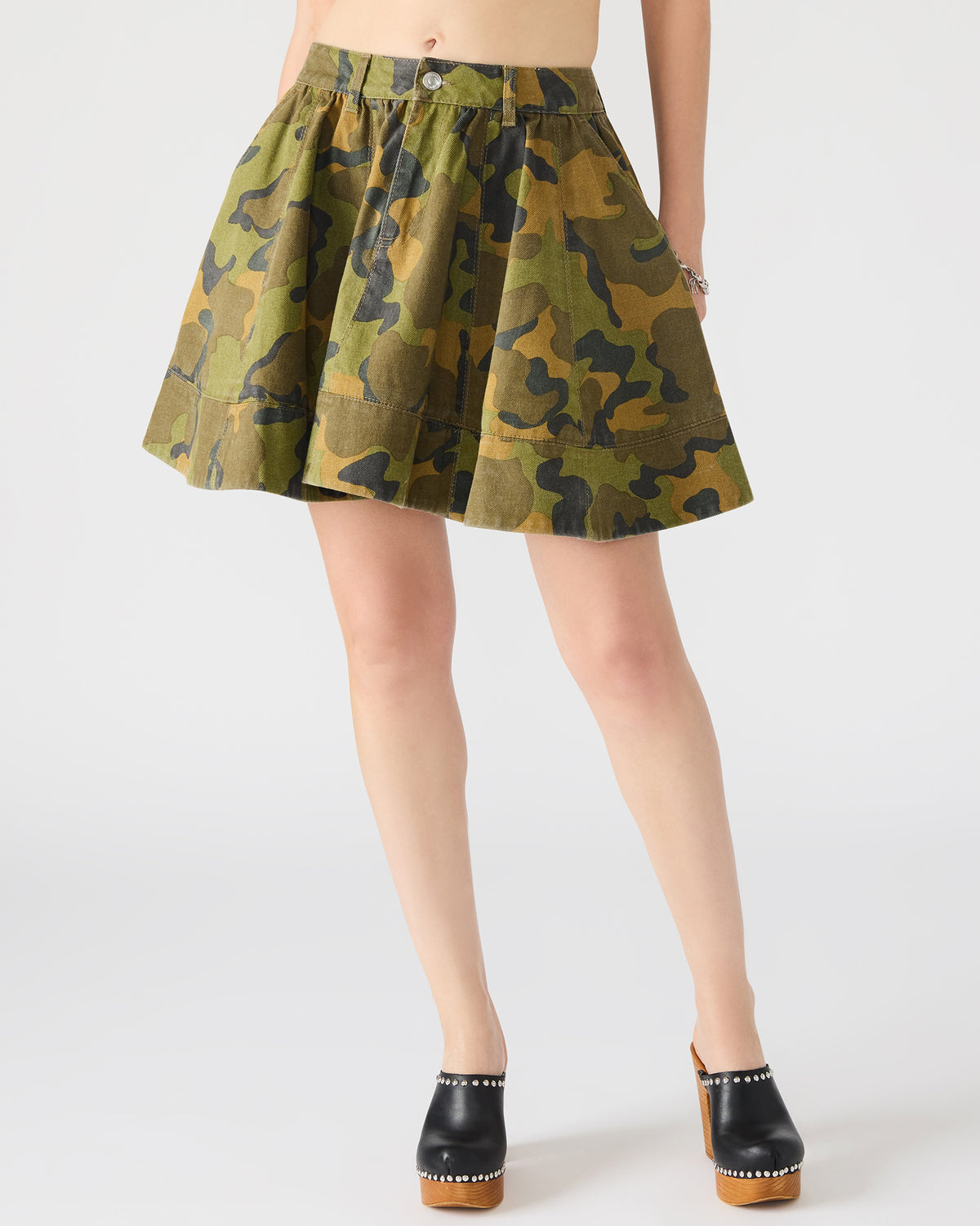 SLOAN Camouflage Mini Denim A-Line Women's Skirt | Steve Madden