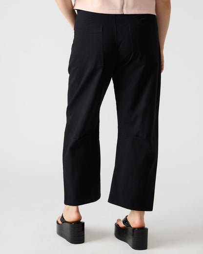 HANIEL Black Women's Barrel Leg Pant | Steve Madden