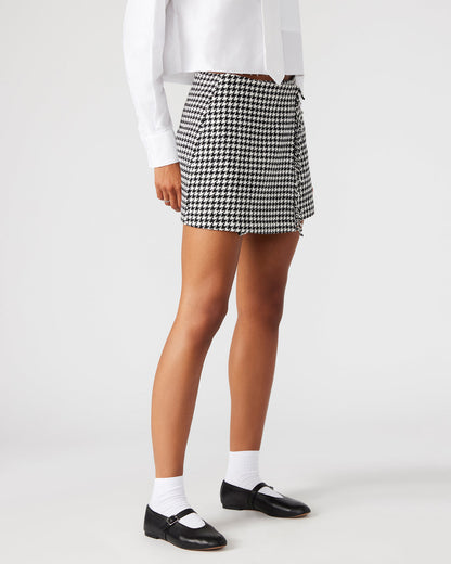 LEON Black/White Women's Wrap Mini Skirt | Steve Madden