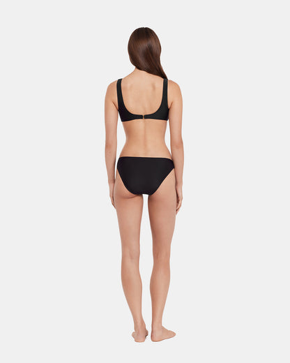SLEEK 'N CHIC BIKINI TOP BLACK Women's Bikini Top | Steve Madden